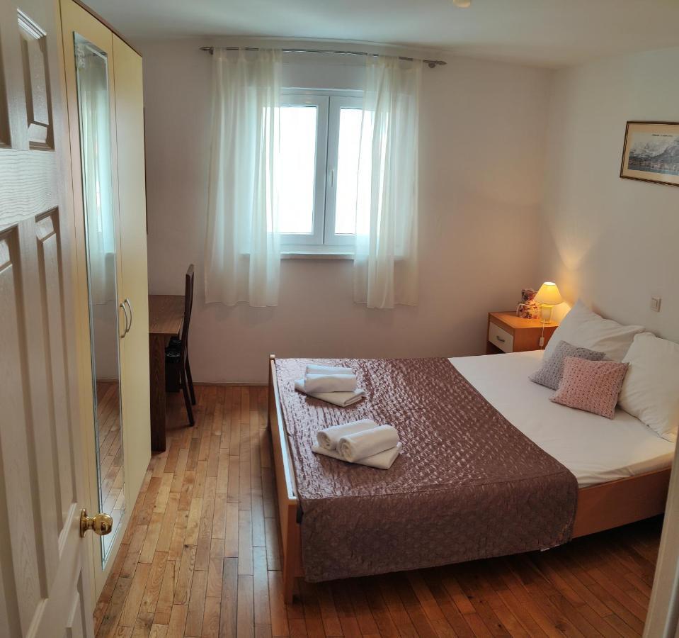 Apartments M&M Makarska Buitenkant foto